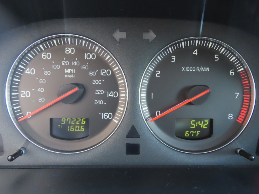 2004 Volvo V70 2.4L Auto w/Sunroof, available for sale in North Salem, New York | Meccanic Shop North Inc. North Salem, New York 2004 Volvo V70 2.4L Auto w/Sunroof, available for sale in North Salem, New York | Meccanic Shop North Inc. North Salem, New York