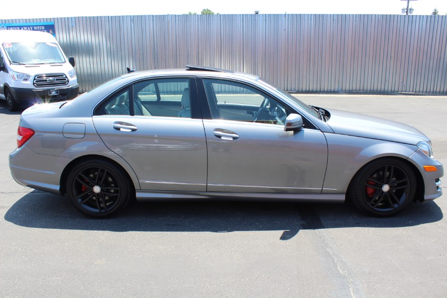 Used Mercedes-Benz C-Class 4dr Sdn C300 Sport 4MATIC 2012 | Car Tec Enterprise Leasing & Sales LLC. Deer Park, New York Used Mercedes-Benz C-Class 4dr Sdn C300 Sport 4MATIC 2012 | Car Tec Enterprise Leasing & Sales LLC. Deer Park, New York