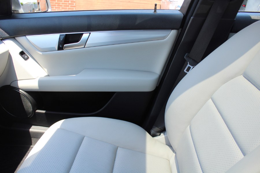 Used Mercedes-Benz C-Class 4dr Sdn C300 Sport 4MATIC 2012 | Car Tec Enterprise Leasing & Sales LLC. Deer Park, New York Used Mercedes-Benz C-Class 4dr Sdn C300 Sport 4MATIC 2012 | Car Tec Enterprise Leasing & Sales LLC. Deer Park, New York