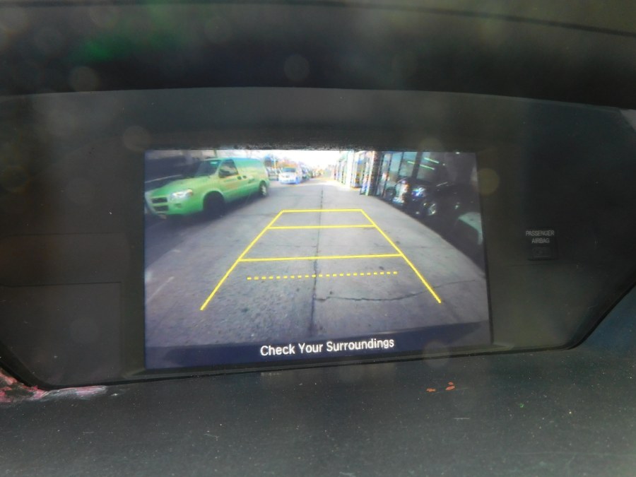 2016 Honda Odyssey 5dr LX, available for sale in Woodside, New York | Pepmore Auto Sales Inc.. Woodside, New York 2016 Honda Odyssey 5dr LX, available for sale in Woodside, New York | Pepmore Auto Sales Inc.. Woodside, New York