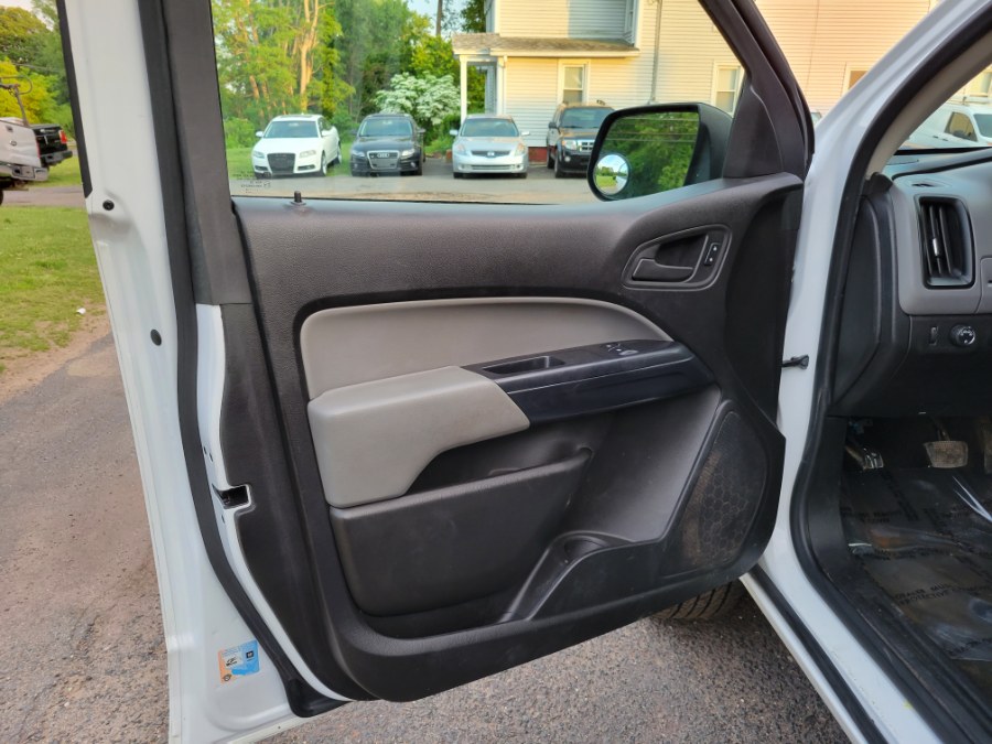2015 Chevrolet Colorado 2WD Ext Cab 128.3", available for sale in East Windsor, Connecticut | Toro Auto. East Windsor, Connecticut 2015 Chevrolet Colorado 2WD Ext Cab 128.3", available for sale in East Windsor, Connecticut | Toro Auto. East Windsor, Connecticut