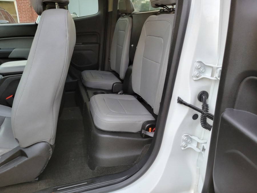2015 Chevrolet Colorado 2WD Ext Cab 128.3", available for sale in East Windsor, Connecticut | Toro Auto. East Windsor, Connecticut 2015 Chevrolet Colorado 2WD Ext Cab 128.3", available for sale in East Windsor, Connecticut | Toro Auto. East Windsor, Connecticut