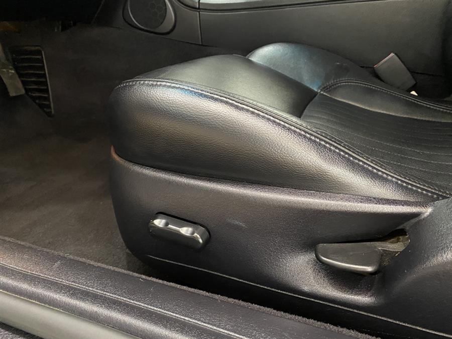 Used Ford Thunderbird Base 2005 | Elite Imports LLC. West Chester, Ohio Used Ford Thunderbird Base 2005 | Elite Imports LLC. West Chester, Ohio