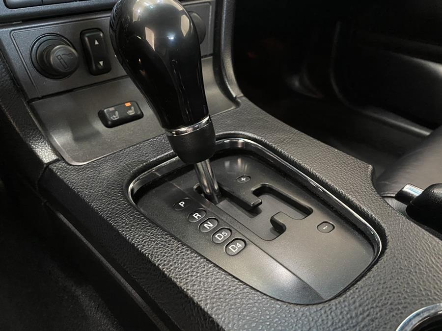 Used Ford Thunderbird Base 2005 | Elite Imports LLC. West Chester, Ohio Used Ford Thunderbird Base 2005 | Elite Imports LLC. West Chester, Ohio