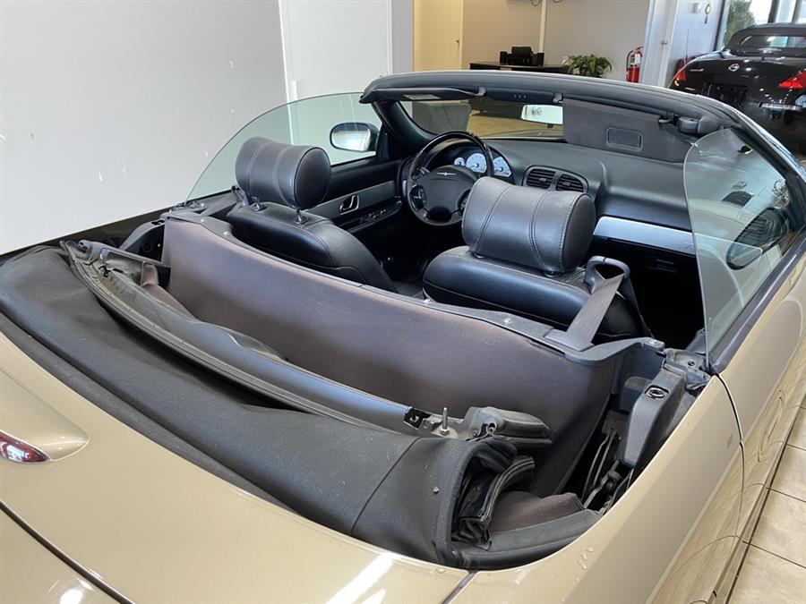 Used Ford Thunderbird Base 2005 | Elite Imports LLC. West Chester, Ohio Used Ford Thunderbird Base 2005 | Elite Imports LLC. West Chester, Ohio