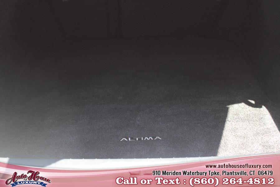 2018 Nissan Altima 2.5 SV Sedan, available for sale in Plantsville, Connecticut | Auto House of Luxury. Plantsville, Connecticut 2018 Nissan Altima 2.5 SV Sedan, available for sale in Plantsville, Connecticut | Auto House of Luxury. Plantsville, Connecticut