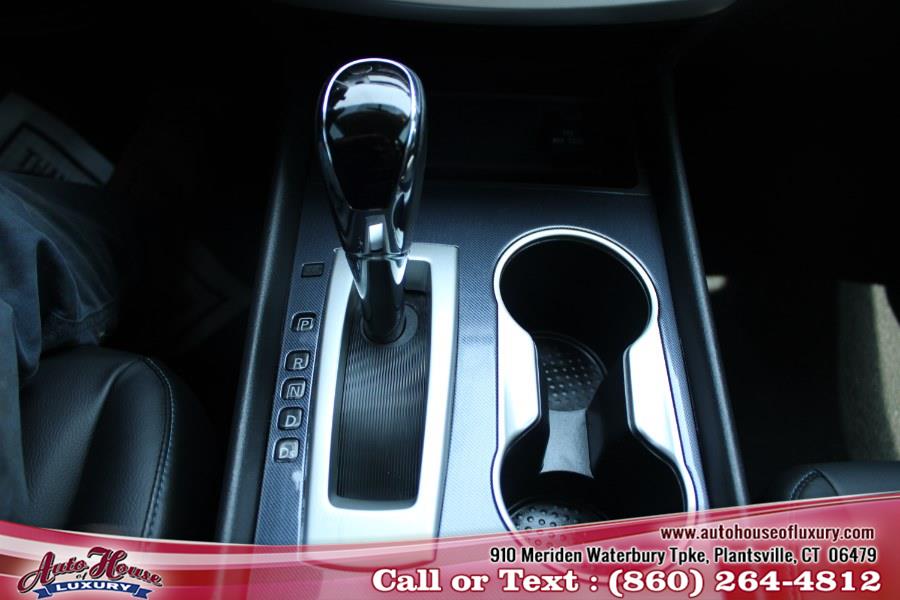 2018 Nissan Altima 2.5 SV Sedan, available for sale in Plantsville, Connecticut | Auto House of Luxury. Plantsville, Connecticut 2018 Nissan Altima 2.5 SV Sedan, available for sale in Plantsville, Connecticut | Auto House of Luxury. Plantsville, Connecticut
