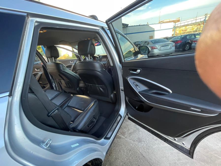 Used Hyundai Santa Fe AWD 4dr GLS 2013 | Brooklyn Auto Mall LLC. Brooklyn, New York Used Hyundai Santa Fe AWD 4dr GLS 2013 | Brooklyn Auto Mall LLC. Brooklyn, New York