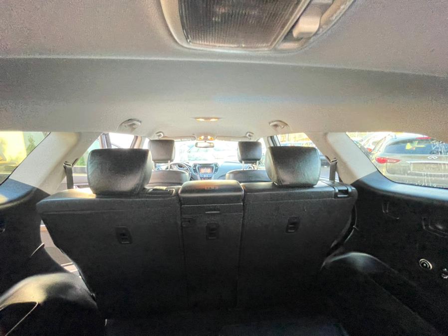 Used Hyundai Santa Fe AWD 4dr GLS 2013 | Brooklyn Auto Mall LLC. Brooklyn, New York Used Hyundai Santa Fe AWD 4dr GLS 2013 | Brooklyn Auto Mall LLC. Brooklyn, New York