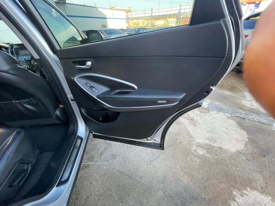 Used Hyundai Santa Fe AWD 4dr GLS 2013 | Brooklyn Auto Mall LLC. Brooklyn, New York Used Hyundai Santa Fe AWD 4dr GLS 2013 | Brooklyn Auto Mall LLC. Brooklyn, New York