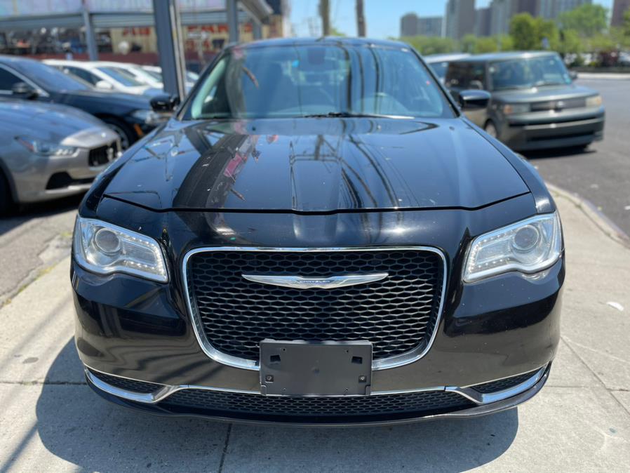 Used Chrysler 300 4dr Sdn Limited RWD 2015 | NYC Automart Inc. Brooklyn, New York Used Chrysler 300 4dr Sdn Limited RWD 2015 | NYC Automart Inc. Brooklyn, New York