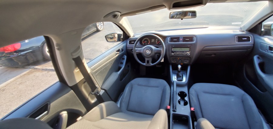 Used Volkswagen Jetta Sedan 4dr Auto 2011 | Rubber Bros Auto World. Brooklyn, New York Used Volkswagen Jetta Sedan 4dr Auto 2011 | Rubber Bros Auto World. Brooklyn, New York