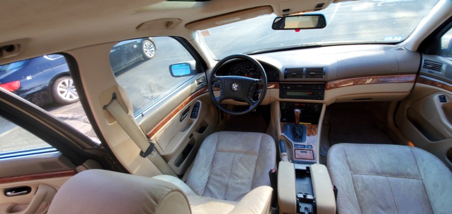 Used BMW 5 Series 528IAT 4dr Wgn Auto 1999 | Rubber Bros Auto World. Brooklyn, New York Used BMW 5 Series 528IAT 4dr Wgn Auto 1999 | Rubber Bros Auto World. Brooklyn, New York