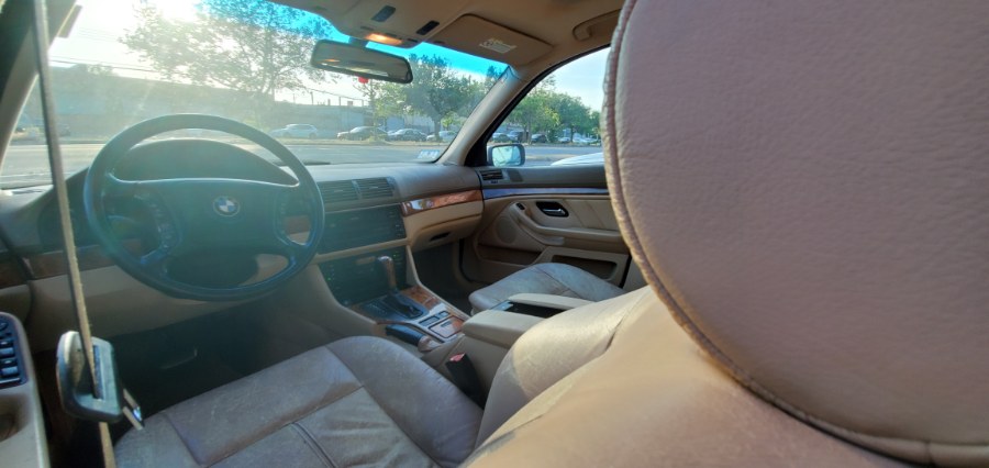 Used BMW 5 Series 528IAT 4dr Wgn Auto 1999 | Rubber Bros Auto World. Brooklyn, New York Used BMW 5 Series 528IAT 4dr Wgn Auto 1999 | Rubber Bros Auto World. Brooklyn, New York
