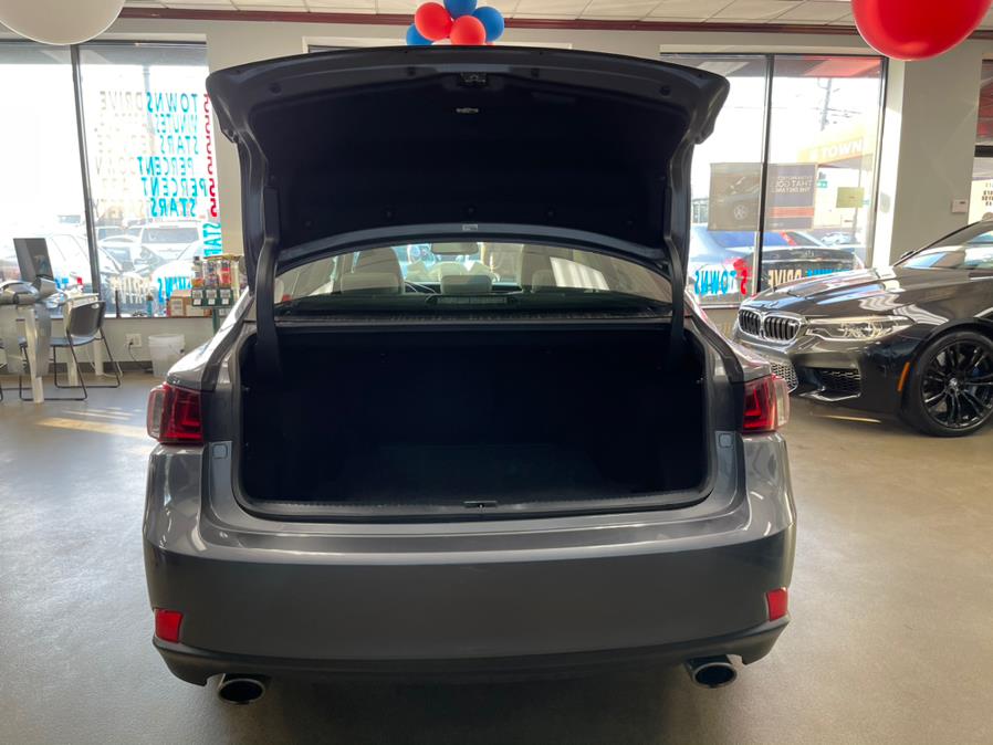 Used Lexus IS 250 4dr Sport Sdn AWD 2015 | 5 Towns Drive. Inwood, New York Used Lexus IS 250 4dr Sport Sdn AWD 2015 | 5 Towns Drive. Inwood, New York