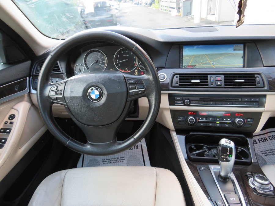 Used BMW 5 Series 4dr Sdn 535i RWD 2011 | Road Masters II INC. Middle Village, New York Used BMW 5 Series 4dr Sdn 535i RWD 2011 | Road Masters II INC. Middle Village, New York