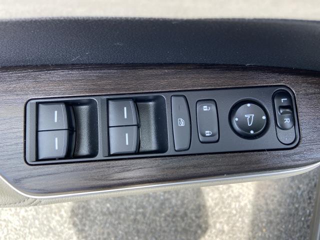 Used Honda Clarity Plug-in Hybrid Touring 2018 | Baron Supercenter. Patchogue, New York Used Honda Clarity Plug-in Hybrid Touring 2018 | Baron Supercenter. Patchogue, New York
