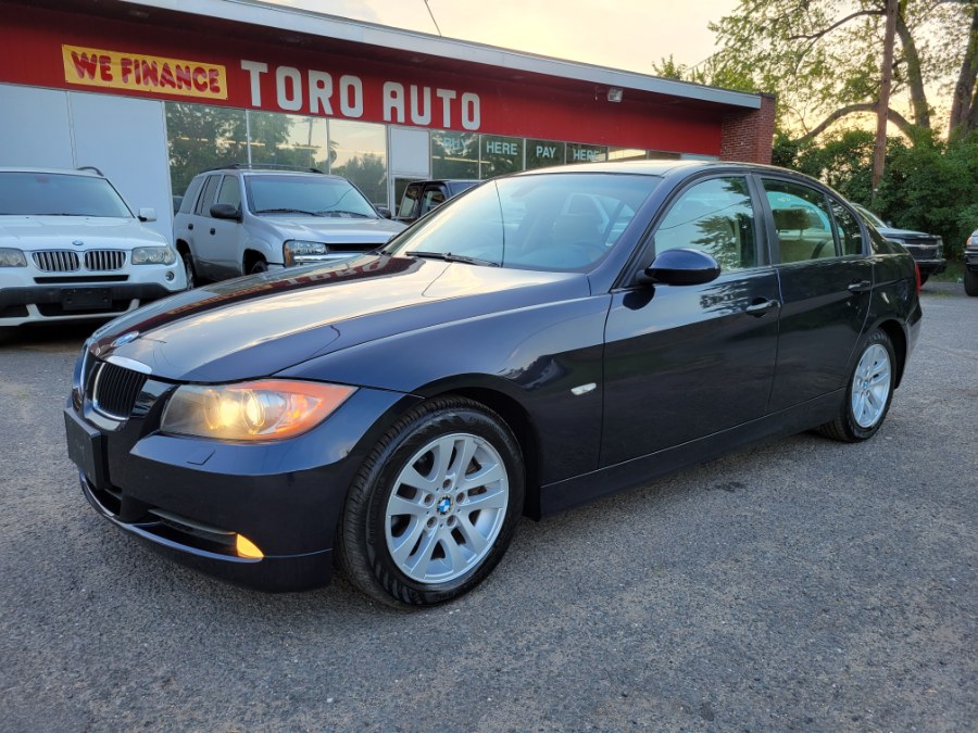 2007 BMW 3 Series 4dr Sdn 328xi AWD Navi Loaded, available for sale in East Windsor, Connecticut | Toro Auto. East Windsor, Connecticut