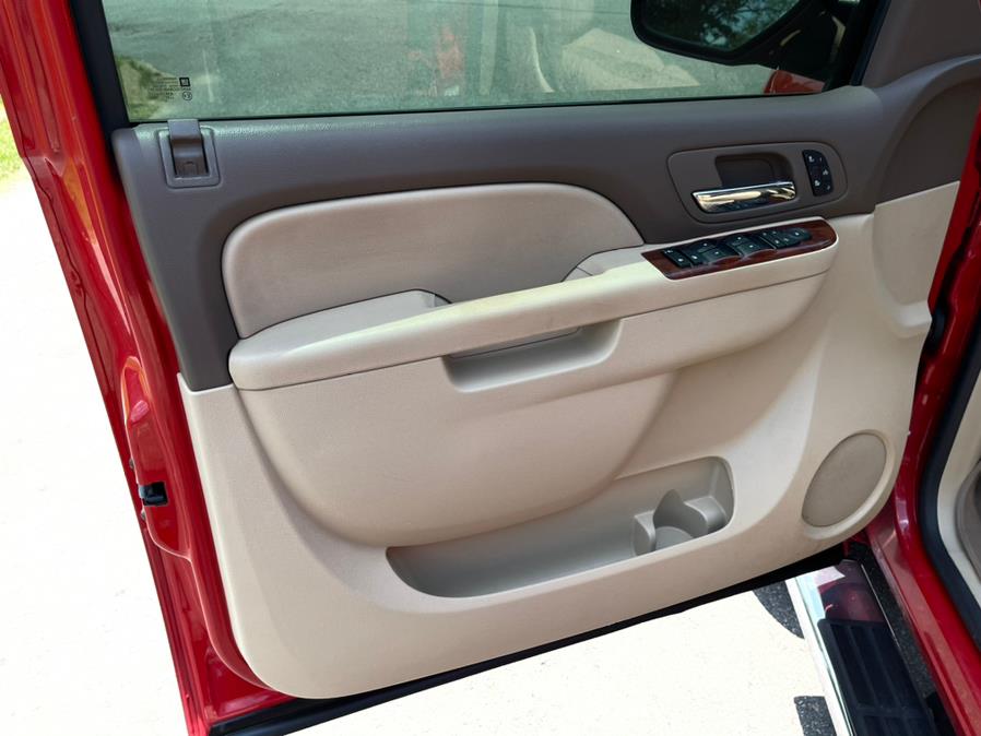 2011 GMC Sierra 1500 4WD Crew Cab 143.5" SLT, available for sale in South Windsor, Connecticut | Mike And Tony Auto Sales, Inc. South Windsor, Connecticut 2011 GMC Sierra 1500 4WD Crew Cab 143.5" SLT, available for sale in South Windsor, Connecticut | Mike And Tony Auto Sales, Inc. South Windsor, Connecticut