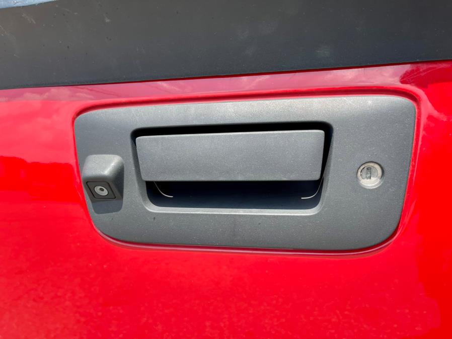 2011 GMC Sierra 1500 4WD Crew Cab 143.5" SLT, available for sale in South Windsor, Connecticut | Mike And Tony Auto Sales, Inc. South Windsor, Connecticut 2011 GMC Sierra 1500 4WD Crew Cab 143.5" SLT, available for sale in South Windsor, Connecticut | Mike And Tony Auto Sales, Inc. South Windsor, Connecticut