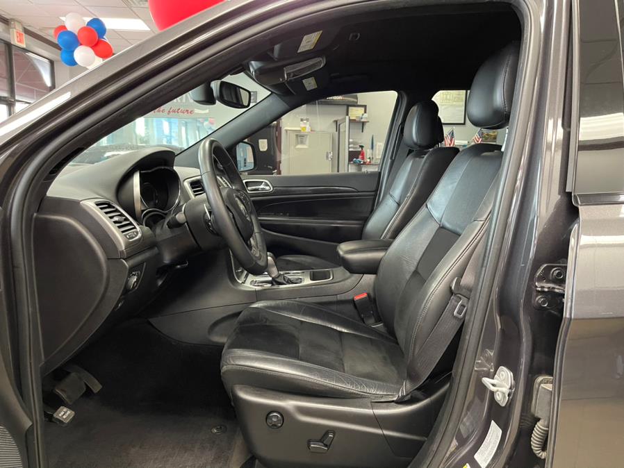 2017 Jeep Grand Cherokee Altitude 4x4, available for sale in Inwood, New York | 5 Towns Drive. Inwood, New York 2017 Jeep Grand Cherokee Altitude 4x4, available for sale in Inwood, New York | 5 Towns Drive. Inwood, New York