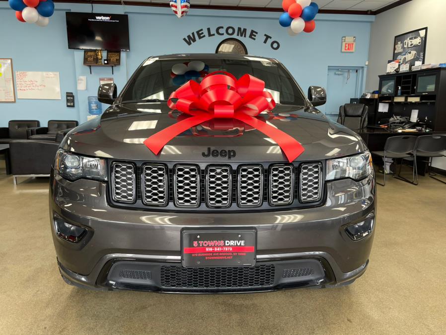 2017 Jeep Grand Cherokee Altitude 4x4, available for sale in Inwood, New York | 5 Towns Drive. Inwood, New York 2017 Jeep Grand Cherokee Altitude 4x4, available for sale in Inwood, New York | 5 Towns Drive. Inwood, New York