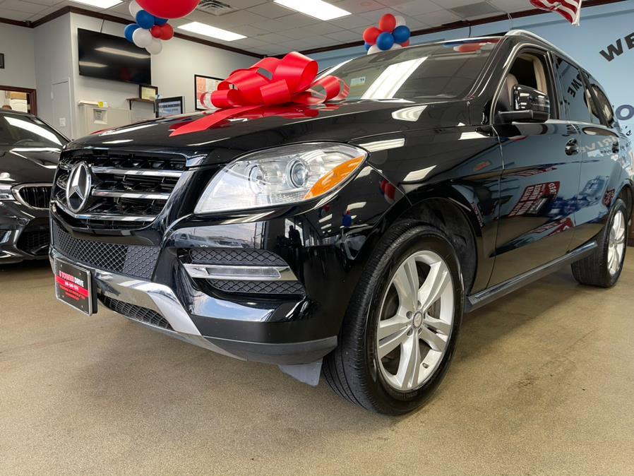 Used Mercedes-Benz M-Class 4MATIC 4dr ML 350 2014 | 5 Towns Drive. Inwood, New York Used Mercedes-Benz M-Class 4MATIC 4dr ML 350 2014 | 5 Towns Drive. Inwood, New York