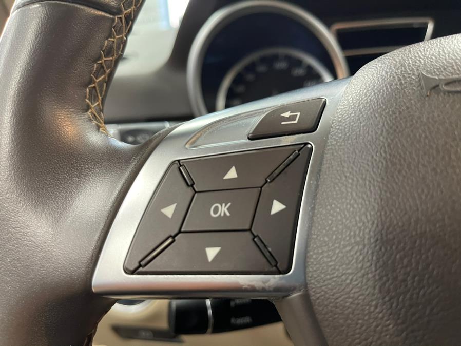 Used Mercedes-Benz M-Class 4MATIC 4dr ML 350 2014 | 5 Towns Drive. Inwood, New York Used Mercedes-Benz M-Class 4MATIC 4dr ML 350 2014 | 5 Towns Drive. Inwood, New York