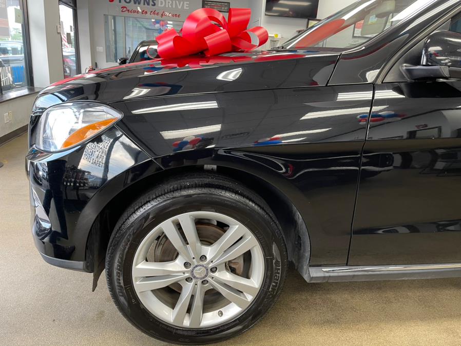 Used Mercedes-Benz M-Class 4MATIC 4dr ML 350 2014 | 5 Towns Drive. Inwood, New York Used Mercedes-Benz M-Class 4MATIC 4dr ML 350 2014 | 5 Towns Drive. Inwood, New York