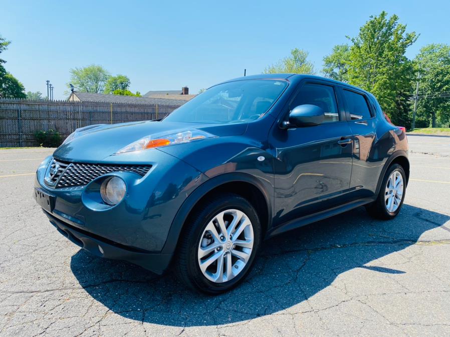 2014 Nissan JUKE 5dr Wgn CVT SL AWD, available for sale in New Britain, Connecticut | Supreme Automotive. New Britain, Connecticut 2014 Nissan JUKE 5dr Wgn CVT SL AWD, available for sale in New Britain, Connecticut | Supreme Automotive. New Britain, Connecticut