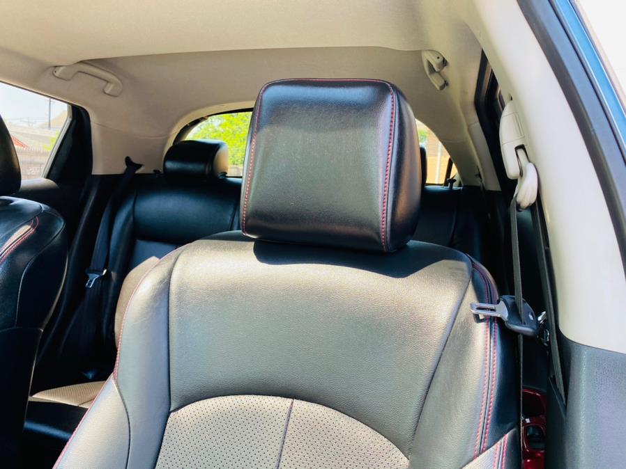 2014 Nissan JUKE 5dr Wgn CVT SL AWD, available for sale in New Britain, Connecticut | Supreme Automotive. New Britain, Connecticut 2014 Nissan JUKE 5dr Wgn CVT SL AWD, available for sale in New Britain, Connecticut | Supreme Automotive. New Britain, Connecticut