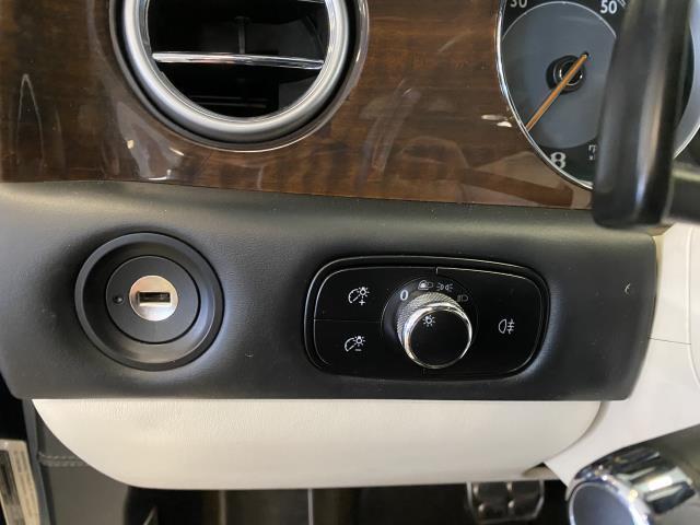 Used Bentley Flying Spur 4dr Sdn V8 2015 | Sunrise Auto Outlet. Amityville, New York Used Bentley Flying Spur 4dr Sdn V8 2015 | Sunrise Auto Outlet. Amityville, New York
