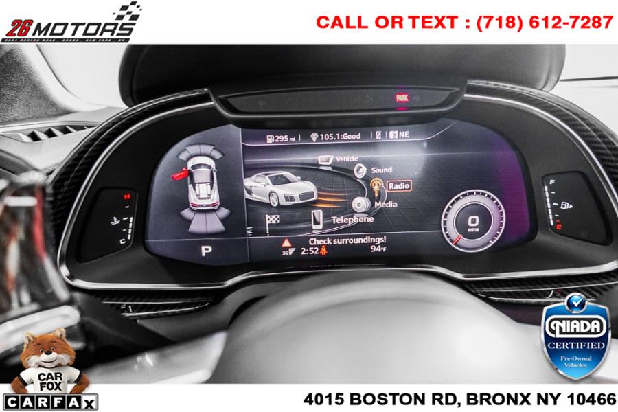 Used Audi R8 Spyder V10 quattro AWD 2017 | 26 Motors Corp. Bronx, New York Used Audi R8 Spyder V10 quattro AWD 2017 | 26 Motors Corp. Bronx, New York