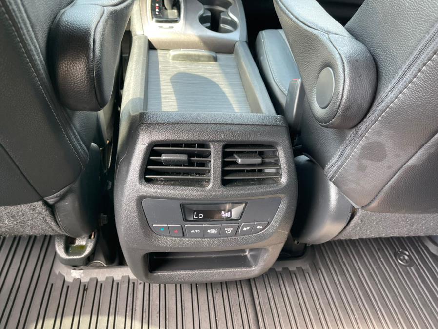 2016 Honda Pilot AWD 4dr EX-L, available for sale in South Windsor, Connecticut | Mike And Tony Auto Sales, Inc. South Windsor, Connecticut 2016 Honda Pilot AWD 4dr EX-L, available for sale in South Windsor, Connecticut | Mike And Tony Auto Sales, Inc. South Windsor, Connecticut