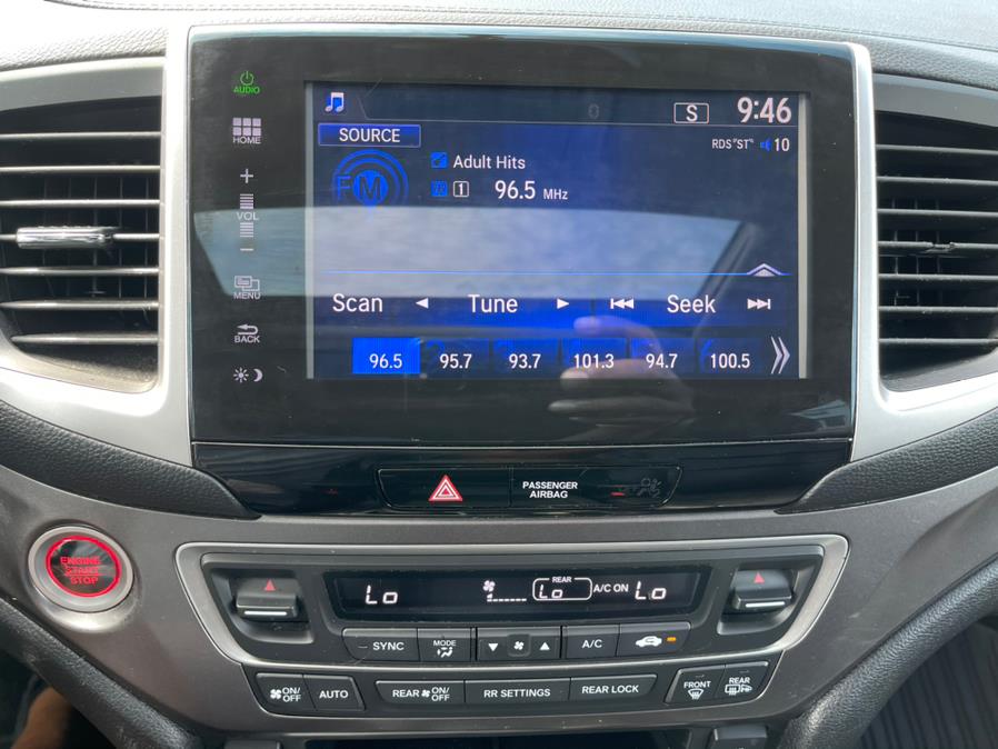2016 Honda Pilot AWD 4dr EX-L, available for sale in South Windsor, Connecticut | Mike And Tony Auto Sales, Inc. South Windsor, Connecticut 2016 Honda Pilot AWD 4dr EX-L, available for sale in South Windsor, Connecticut | Mike And Tony Auto Sales, Inc. South Windsor, Connecticut