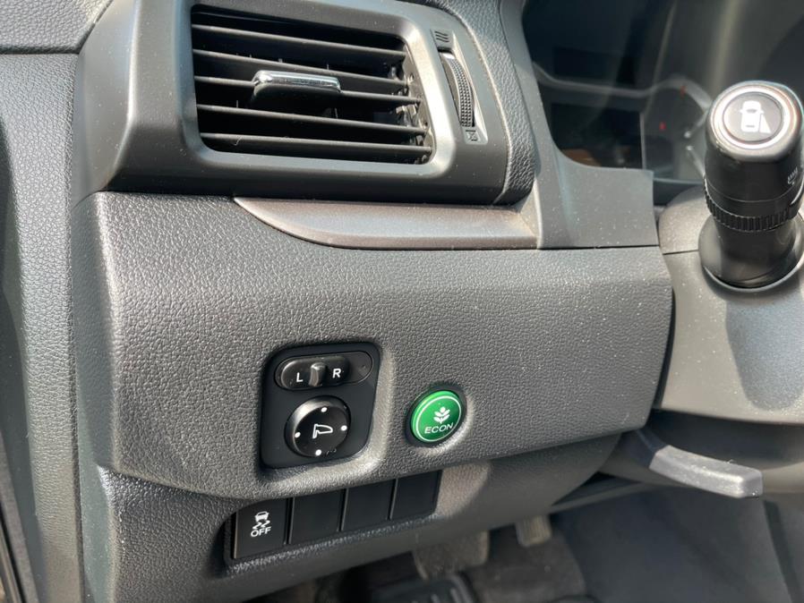 2016 Honda Pilot AWD 4dr EX-L, available for sale in South Windsor, Connecticut | Mike And Tony Auto Sales, Inc. South Windsor, Connecticut 2016 Honda Pilot AWD 4dr EX-L, available for sale in South Windsor, Connecticut | Mike And Tony Auto Sales, Inc. South Windsor, Connecticut