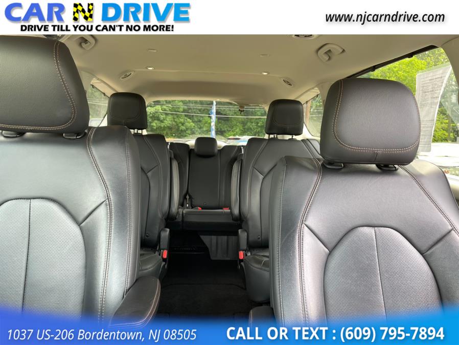 Used Chrysler Pacifica Touring-L 2020 | Car N Drive. Bordentown, New Jersey Used Chrysler Pacifica Touring-L 2020 | Car N Drive. Bordentown, New Jersey