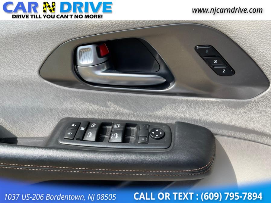Used Chrysler Pacifica Touring-L 2020 | Car N Drive. Bordentown, New Jersey Used Chrysler Pacifica Touring-L 2020 | Car N Drive. Bordentown, New Jersey