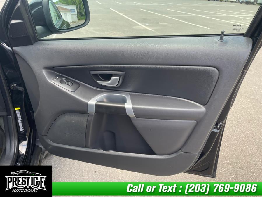 Used Volvo XC90 AWD 4dr I6 w/Sunroof/3rd Row 2009 | J&J Auto Sales & Repairs llc DBA Prestige Motorcar. Oakville, Connecticut Used Volvo XC90 AWD 4dr I6 w/Sunroof/3rd Row 2009 | J&J Auto Sales & Repairs llc DBA Prestige Motorcar. Oakville, Connecticut