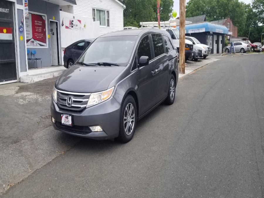 2013 Honda Odyssey 5dr EX, available for sale in Milford, Connecticut | Adonai Auto Sales LLC. Milford, Connecticut 2013 Honda Odyssey 5dr EX, available for sale in Milford, Connecticut | Adonai Auto Sales LLC. Milford, Connecticut