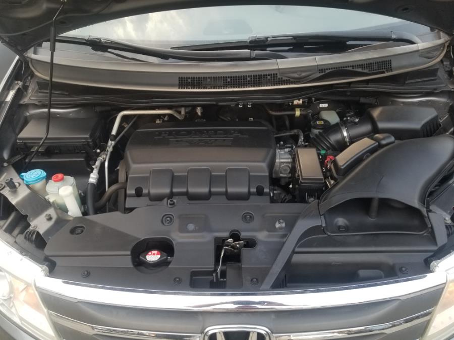 2013 Honda Odyssey 5dr EX, available for sale in Milford, Connecticut | Adonai Auto Sales LLC. Milford, Connecticut 2013 Honda Odyssey 5dr EX, available for sale in Milford, Connecticut | Adonai Auto Sales LLC. Milford, Connecticut