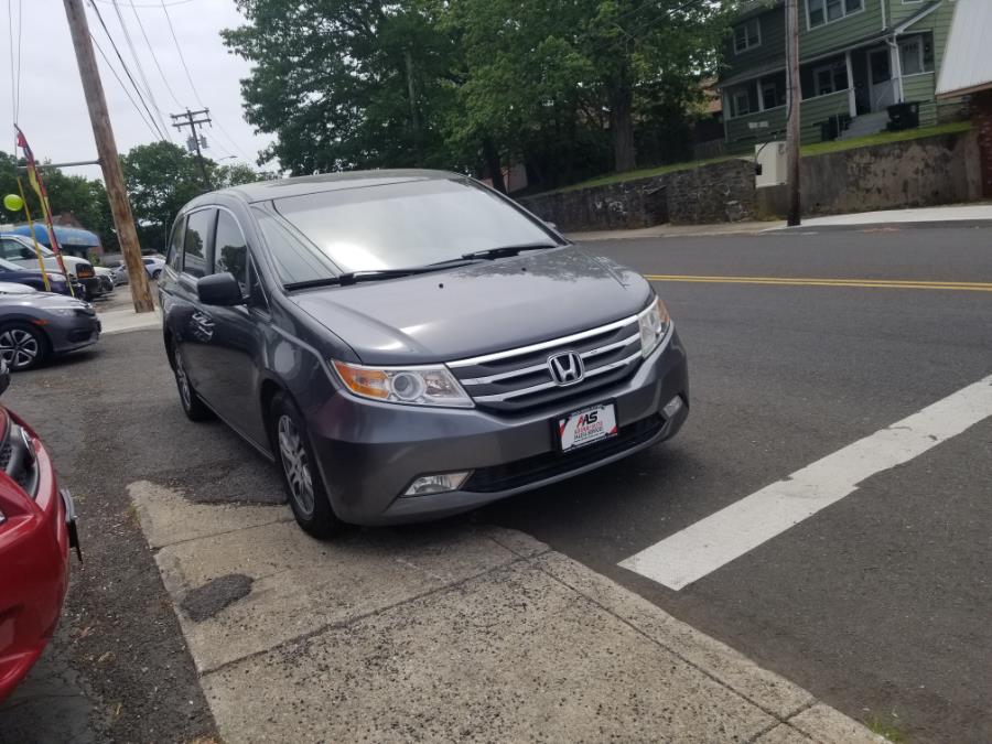 2013 Honda Odyssey 5dr EX, available for sale in Milford, Connecticut | Adonai Auto Sales LLC. Milford, Connecticut 2013 Honda Odyssey 5dr EX, available for sale in Milford, Connecticut | Adonai Auto Sales LLC. Milford, Connecticut