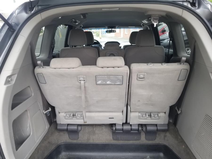 2013 Honda Odyssey 5dr EX, available for sale in Milford, Connecticut | Adonai Auto Sales LLC. Milford, Connecticut 2013 Honda Odyssey 5dr EX, available for sale in Milford, Connecticut | Adonai Auto Sales LLC. Milford, Connecticut