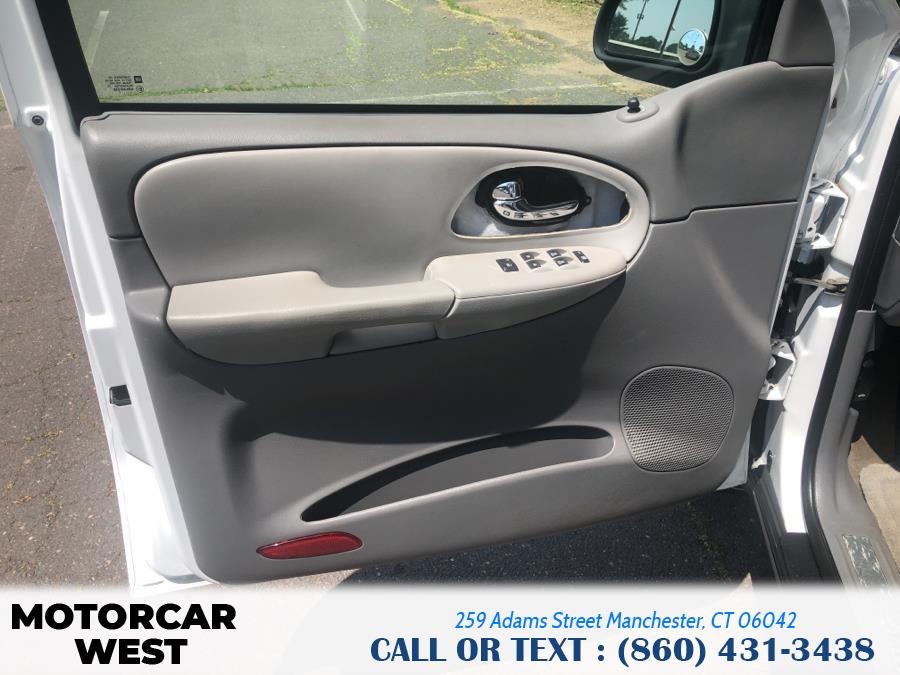 2007 Chevrolet TrailBlazer 4WD 4dr LS, available for sale in Manchester, Connecticut | Motorcar West. Manchester, Connecticut 2007 Chevrolet TrailBlazer 4WD 4dr LS, available for sale in Manchester, Connecticut | Motorcar West. Manchester, Connecticut
