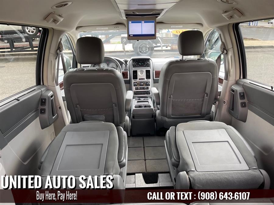 Used Chrysler Town And Countr TOURING 2010 | United Auto Sale. Newark, New Jersey Used Chrysler Town And Countr TOURING 2010 | United Auto Sale. Newark, New Jersey
