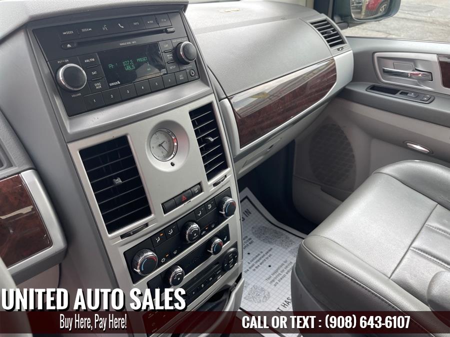 Used Chrysler Town And Countr TOURING 2010 | United Auto Sale. Newark, New Jersey Used Chrysler Town And Countr TOURING 2010 | United Auto Sale. Newark, New Jersey