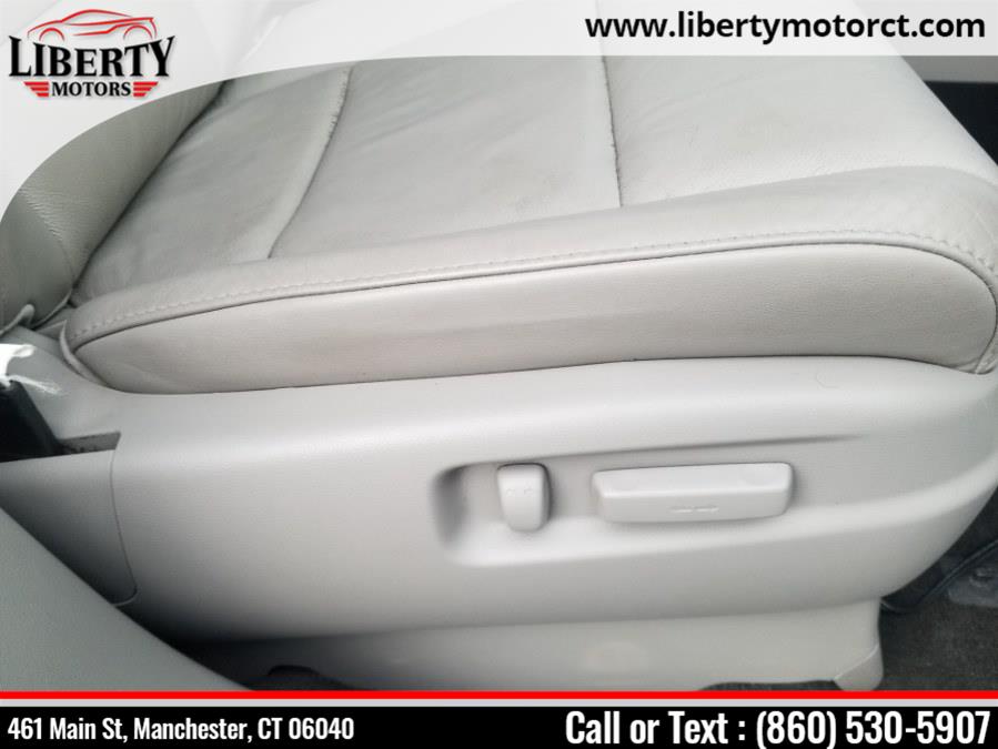 2010 Honda Pilot 4WD 4dr EX-L, available for sale in Manchester, Connecticut | Liberty Motors. Manchester, Connecticut 2010 Honda Pilot 4WD 4dr EX-L, available for sale in Manchester, Connecticut | Liberty Motors. Manchester, Connecticut