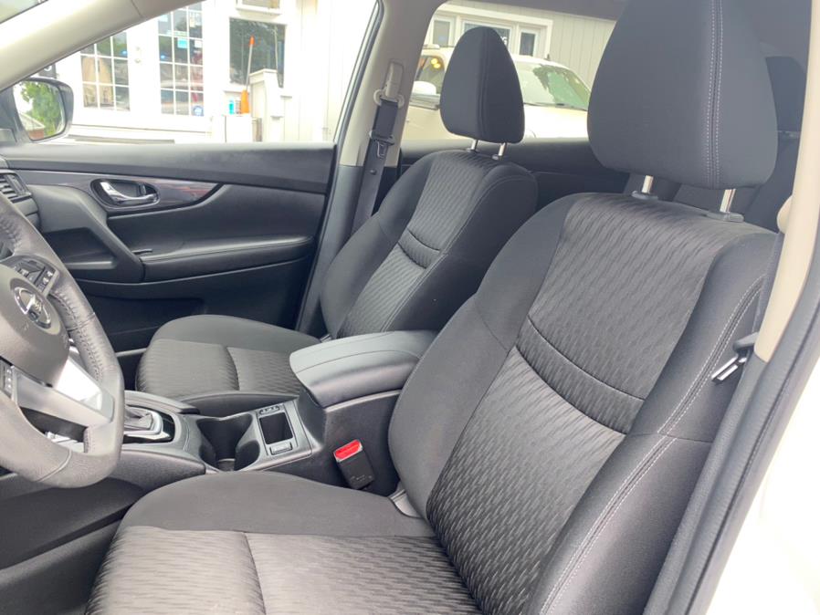 Used Nissan Rogue AWD SV 2017 | Lava Motors 2 Inc. Canton, Connecticut Used Nissan Rogue AWD SV 2017 | Lava Motors 2 Inc. Canton, Connecticut