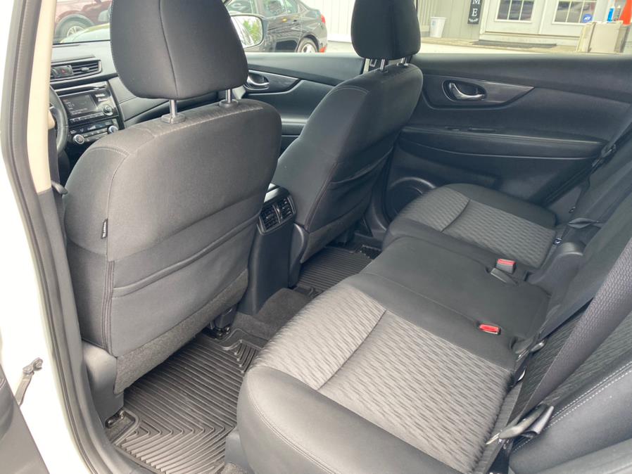 Used Nissan Rogue AWD SV 2017 | Lava Motors 2 Inc. Canton, Connecticut Used Nissan Rogue AWD SV 2017 | Lava Motors 2 Inc. Canton, Connecticut