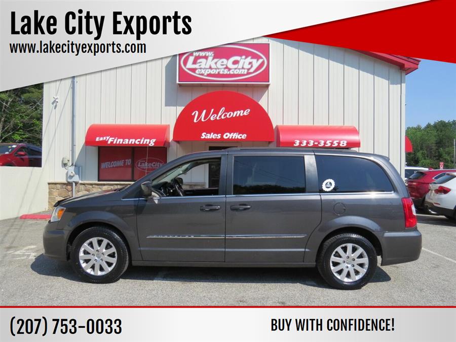 Used Chrysler Town And Country Touring 4dr Mini Van 2016 | Lake City Exports Inc. Auburn, Maine Used Chrysler Town And Country Touring 4dr Mini Van 2016 | Lake City Exports Inc. Auburn, Maine